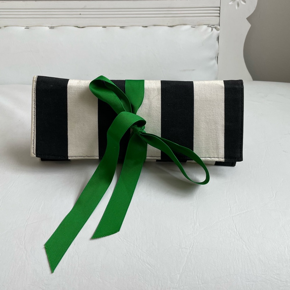 BLACK WHITE STRIPED CLUTCH SNAP CLOSURE GREEN RIBBON TIE VINTAGE CANVAS